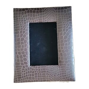 Faux‎ Crocodile Alligator Leather Thompson 4x6 Photo Frame, 8x10 Overall Size